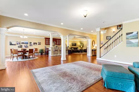 Living - 8424 Link Hills Loop, Gainesville, VA 20155 photo 12 of 22