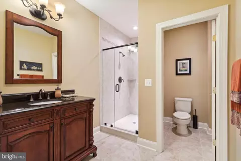 Bath - 8424 Link Hills Loop, Gainesville, VA 20155 photo 10 of 11