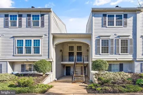 11205 Rienzi Pl #101, Manassas, VA 20109