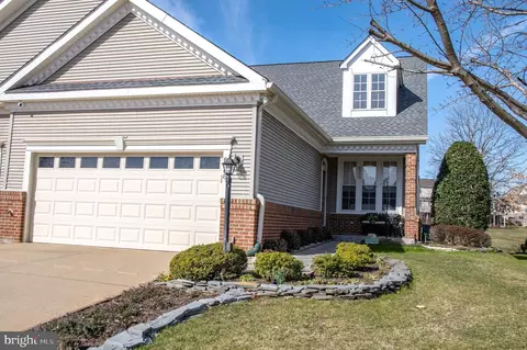 6568 Everbreeze Ln, Gainesville, VA 20155