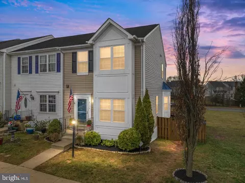 8794 Dunstable Loop, Bristow, VA 20136