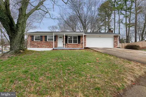 3485 Forestdale Ave, Woodbridge, VA 22193
