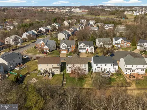 View/Area - 13104 Bigleaf Maple Ct, Gainesville, VA 20155 photo 3 of 4