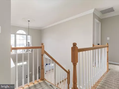 Entry Way - 13104 Bigleaf Maple Ct, Gainesville, VA 20155 photo 2 of 2