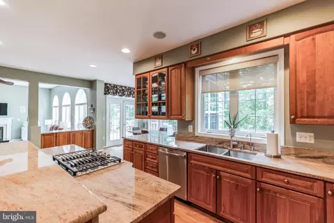 Kitchen - 1809 Efty Ct, Woodbridge, VA 22191 photo 1 of 3