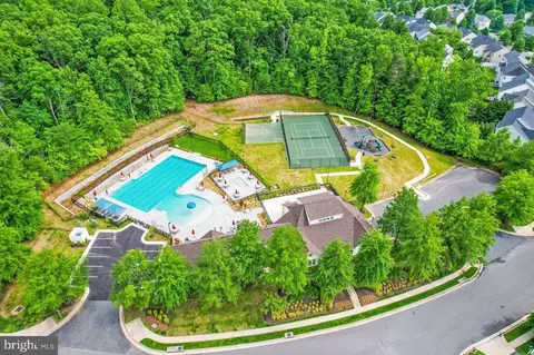 Exterior - 1809 Efty Ct, Woodbridge, VA 22191 photo 11 of 18
