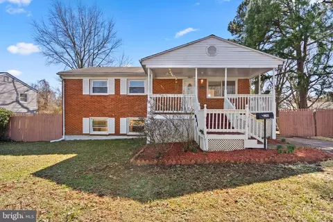 9623 Norfolk St, Manassas, VA 20109