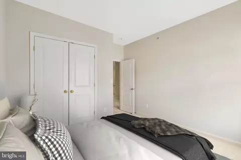 Bedroom - 7939 Crescent Park Dr, Gainesville, VA 20155 photo 6 of 6