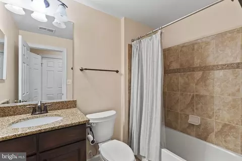 Bath - 18534 Quantico Gateway Dr, Triangle, VA 22172 photo 4 of 4