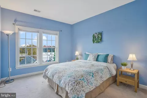 Bedroom - 14041 Clatterbuck Loop, Gainesville, VA 20155 photo 8 of 9