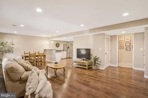 Living - 14041 Clatterbuck Loop, Gainesville, VA 20155 photo 8 of 8