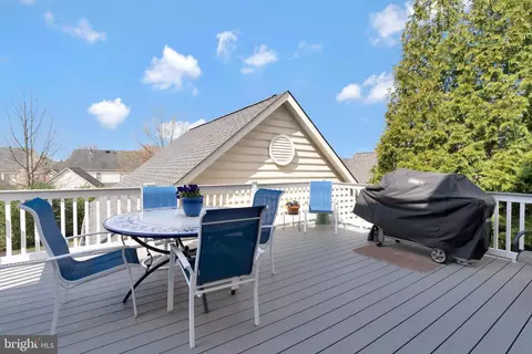 Exterior - 14041 Clatterbuck Loop, Gainesville, VA 20155 photo 5 of 10