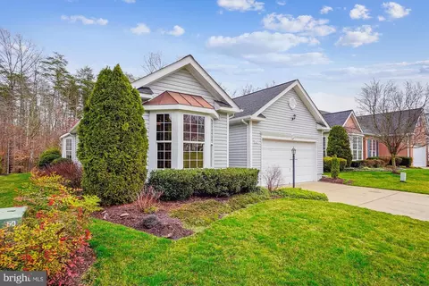 16215 Rising Fawn Ter, Dumfries, VA 22025