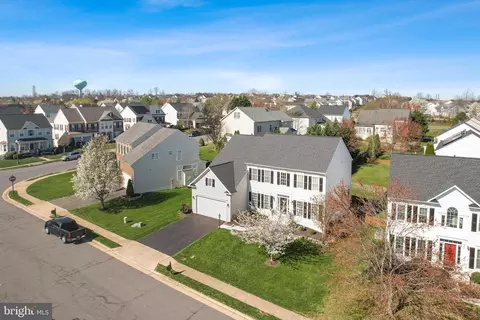 9746 Lennice Way, Bristow, VA 20136