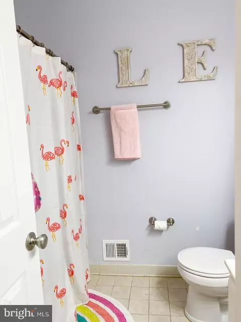 Bath - 8769 Tomislav St, Manassas, VA 20110 photo 2 of 5