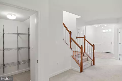 Entry Way - 11768 Robert E Lee Dr, Bristow, VA 20136 photo 3 of 8