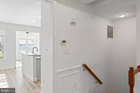 Entry Way - 11768 Robert E Lee Dr, Bristow, VA 20136 photo 7 of 8