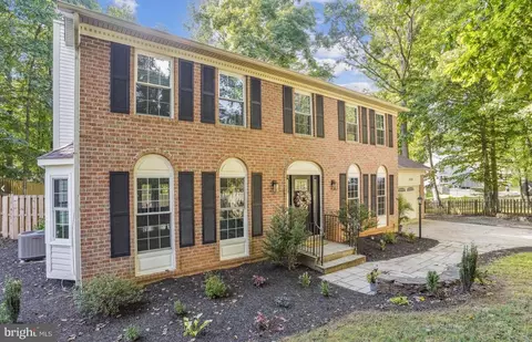 15520 Laurel Ridge Rd, Dumfries, VA 22025