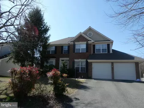 7799 Roseberry Farm Dr, Manassas, VA 20111