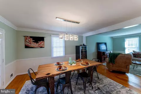 3237 Riverview Dr, Triangle, VA 22172 photo 12