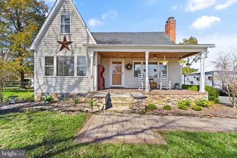 12630 Marsteller Dr, Nokesville, VA 20181