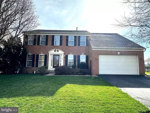 14175 Clubhouse Rd, Gainesville, VA 20155