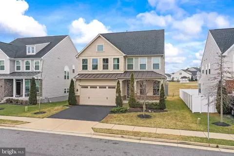 4519 Ellery Ct, Woodbridge, VA 22192