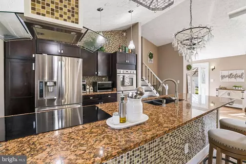 9856 Nimitz Ct, Manassas, VA 20109 photo 15