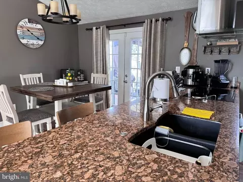 9856 Nimitz Ct, Manassas, VA 20109 photo 20