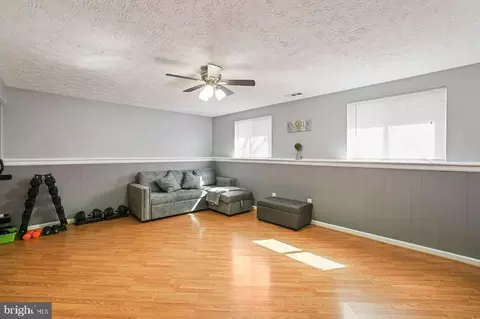 9856 Nimitz Ct, Manassas, VA 20109 photo 40