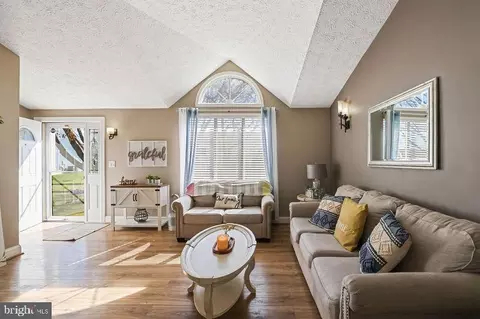 9856 Nimitz Ct, Manassas, VA 20109 photo 7