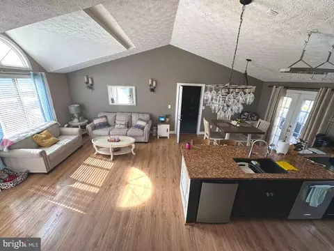 9856 Nimitz Ct, Manassas, VA 20109 photo 23