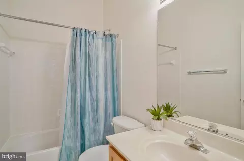 Bath - 13544 Wembley Loop, Bristow, VA 20136 photo 6 of 6