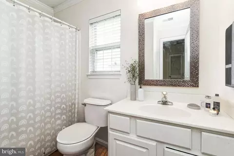 Bath - 3286 Mountain Laurel Loop, Dumfries, VA 22026 photo 4 of 5