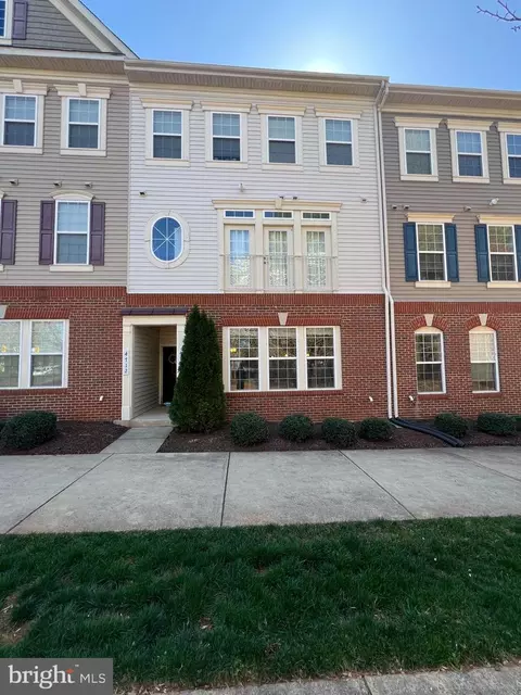 4714 Dane Ridge Cir, Woodbridge, VA 22193