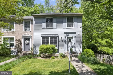 Exterior - 3650 Wharf Ln, Triangle, VA 22172 photo 2 of 5