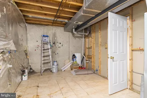 Other - 3650 Wharf Ln, Triangle, VA 22172 photo 18 of 19