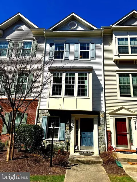 4334 Potomac Highlands Cir #50, Triangle, VA 22172