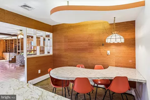 Dining - 8405 Sunset Dr, Manassas, VA 20110 photo 3 of 3