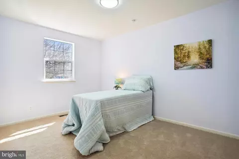 18077 Olde Port Ln, Triangle, VA 22172 photo 18
