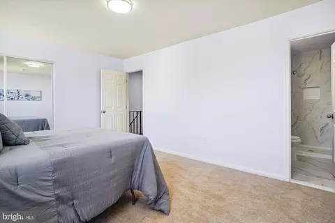 18077 Olde Port Ln, Triangle, VA 22172 photo 16