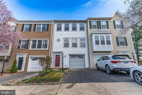 14104 Ashler Ln, Gainesville, VA 20155