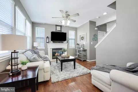 10256 Peel Ring Pl, Bristow, VA 20136 photo 9