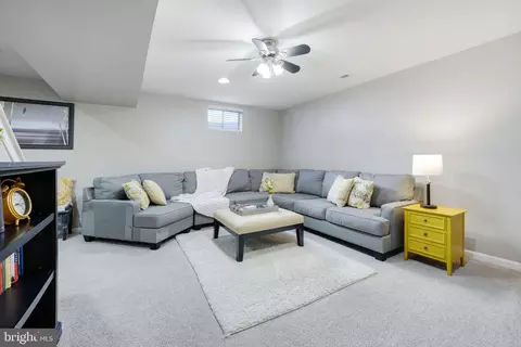 10256 Peel Ring Pl, Bristow, VA 20136 photo 30