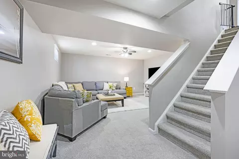 10256 Peel Ring Pl, Bristow, VA 20136 photo 28
