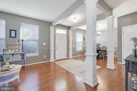10256 Peel Ring Pl, Bristow, VA 20136 photo 2