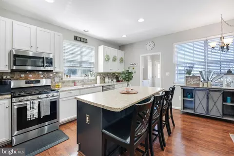 10256 Peel Ring Pl, Bristow, VA 20136 photo 11