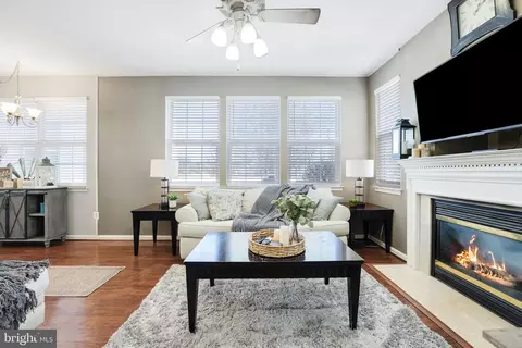 10256 Peel Ring Pl, Bristow, VA 20136 photo 8
