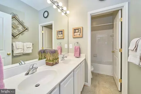 9342 Falling Water Dr, Bristow, VA 20136 photo 29