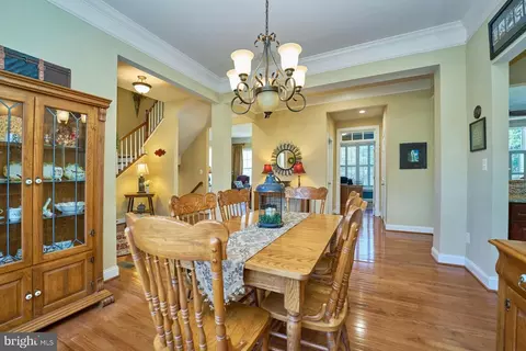 9342 Falling Water Dr, Bristow, VA 20136 photo 6